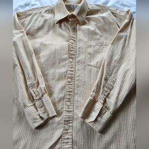 EIGHTY EIGHT Men's Button Up Shirt. Size Large. Long Sleeves.